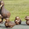 ars mundi 5 Gartenskulpturen "Entenfamilie" Im Set, Bronze Tierskulpturen